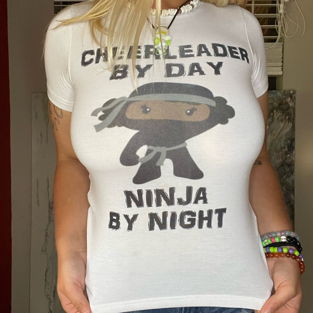 Children’s top or crop top